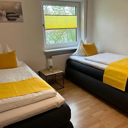 Schöne Helle In Waldnähe *