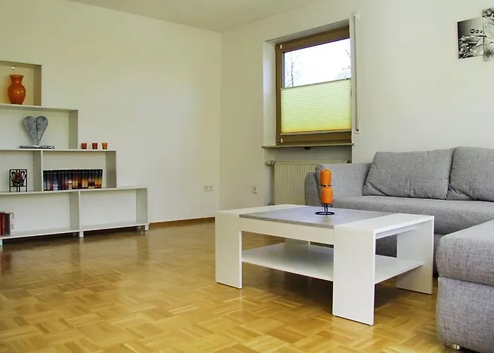 Schoene Helle In Waldnaehe Apartament Berching